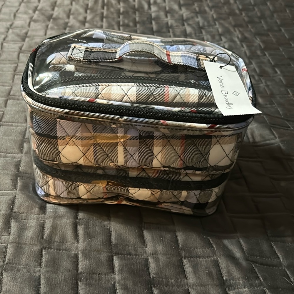 NWT Vera Bradley cosmetic case